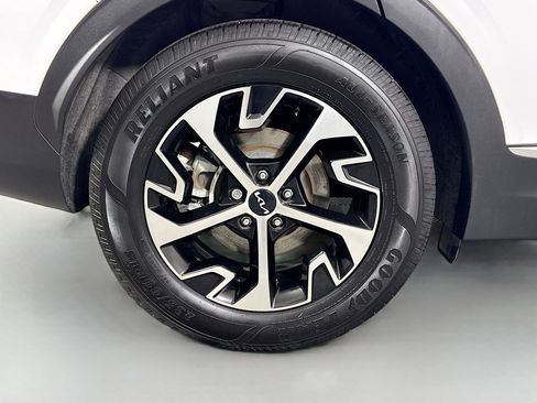 Used 2023 Kia Sportage EX image 33