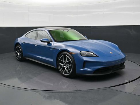 New 2026 Porsche Taycan RWD image 28