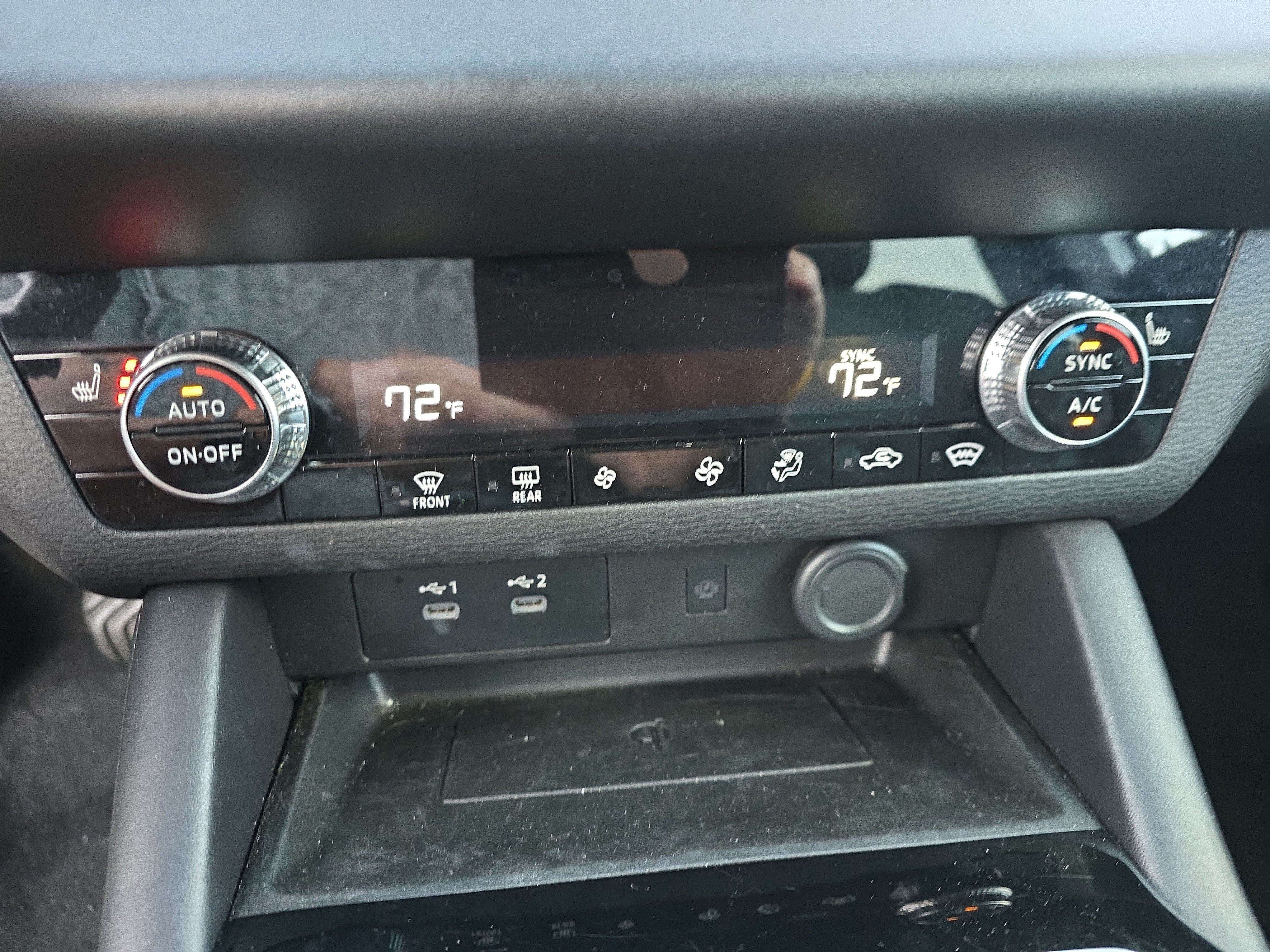 Used 2025 Mitsubishi Outlander SE AWD/4WD image 35