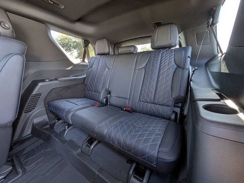New 2026 Cadillac Escalade IQL Sport 1 w/ LPO, ONYX Package AWD/4WD image 15