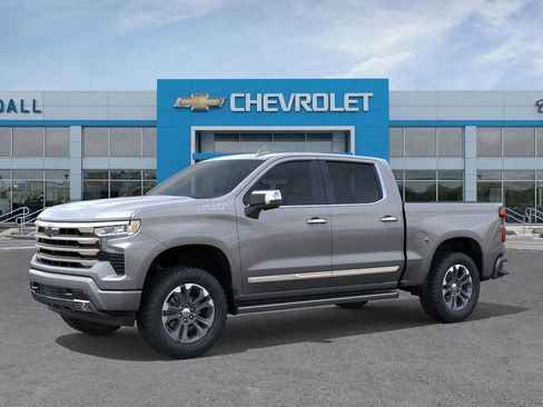 New 2026 Chevrolet Silverado 1500 High Country w/ Technology Package AWD/4WD image 2