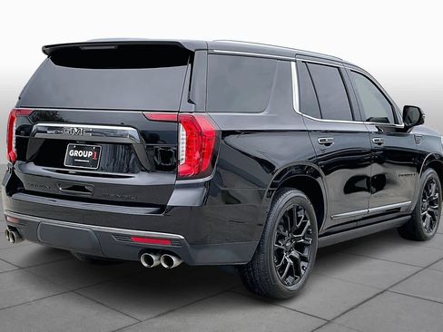 Used 2023 GMC Yukon Denali Ultimate image 11