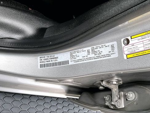 Used 2021 RAM 1500 Laramie AWD/4WD image 20