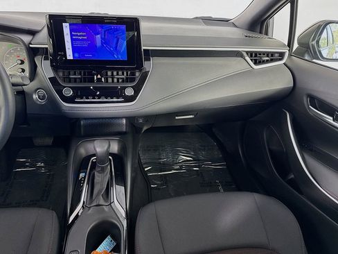 Used 2025 Toyota Corolla SE image 28