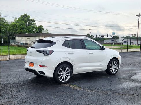 Used 2025 Buick Encore GX Avenir w/ Avenir Technology Package AWD/4WD image 11