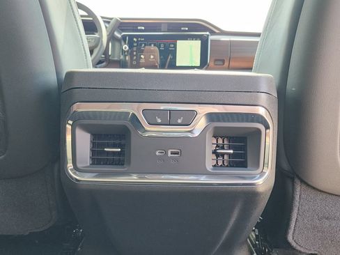 New 2026 GMC Sierra 3500 Denali Ultimate AWD/4WD image 52
