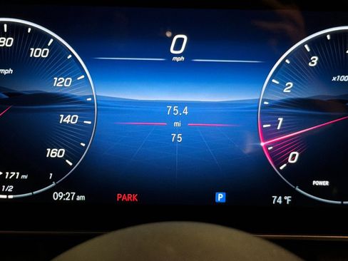 New 2026 Mercedes-Benz GLC 300 4MATIC image 25