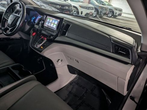 Used 2021 Honda Odyssey EX-L image 21