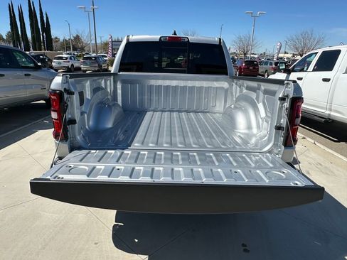 New 2026 RAM 1500 Big Horn w/ Night Edition AWD/4WD image 12
