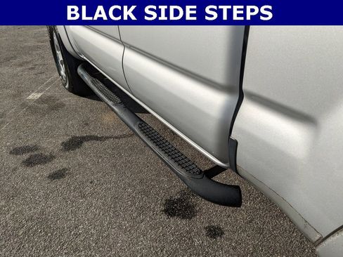 Used 2009 Toyota Tacoma PreRunner image 4