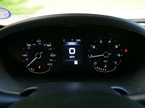 Used 2023 RAM ProMaster 1500 FWD image 16