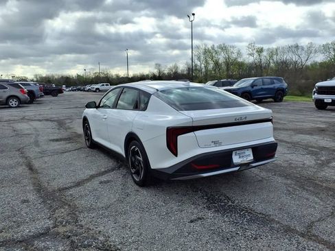 Used 2025 Kia K4 EX FWD image 24