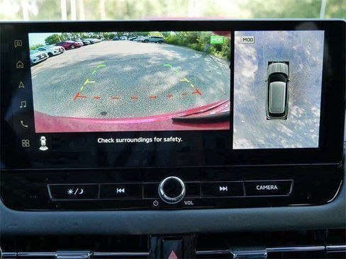 New 2025 Mitsubishi Outlander SE image 9