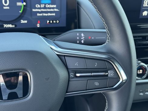 Used 2025 Honda Prologue Touring image 22