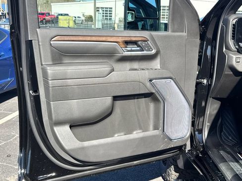 New 2026 Chevrolet Silverado 2500 High Country w/ High Country Premium Package image 11