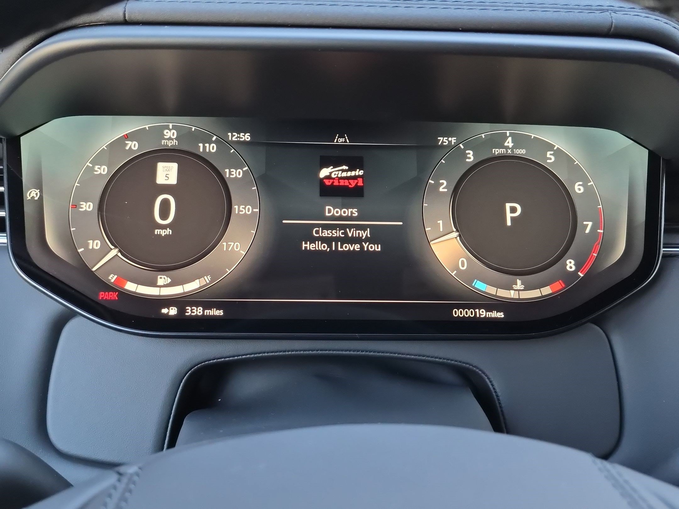 New 2026 Land Rover Range Rover Sport Dynamic SE AWD/4WD image 18