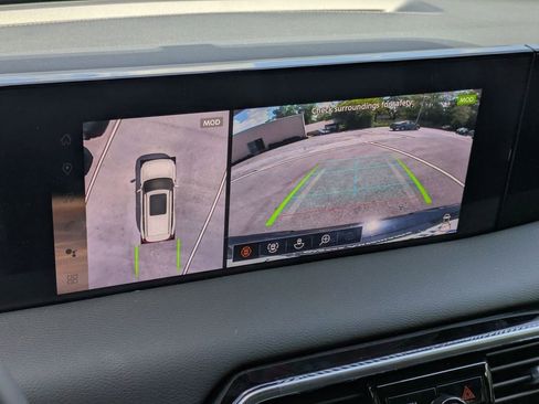 New 2025 Nissan Armada SL w/ Captain's Chari Seat Package image 11