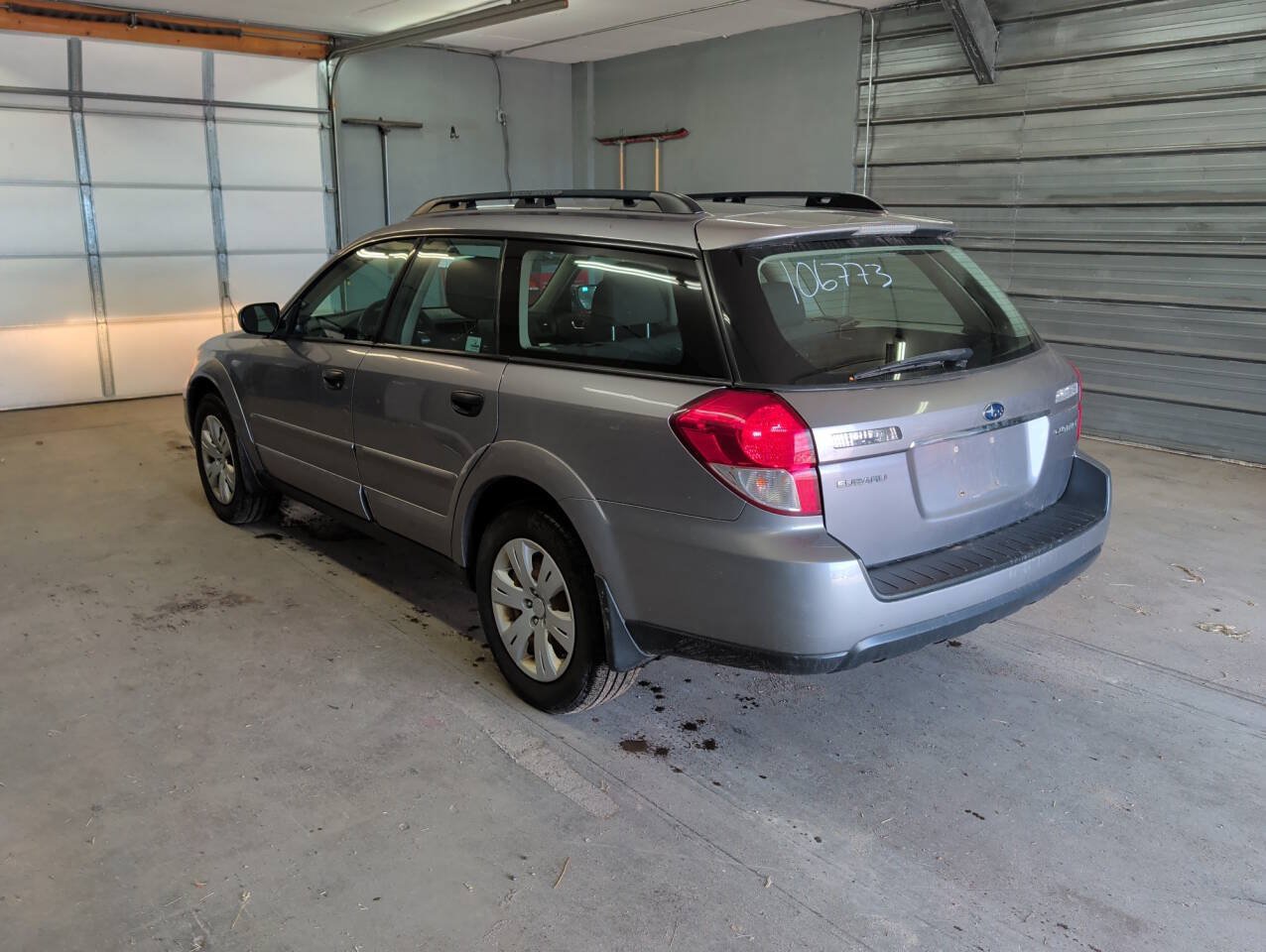 Used 2008 Subaru Outback 2.5i AWD/4WD image 3