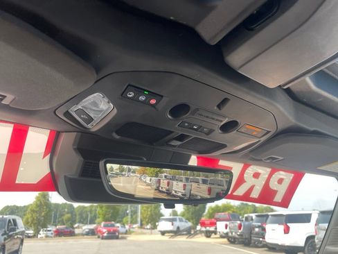 Used 2024 GMC Hummer EV 3X AWD/4WD image 19