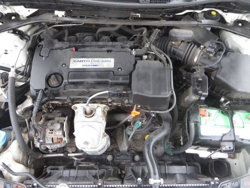 Used 2015 Honda Accord Sport image 10