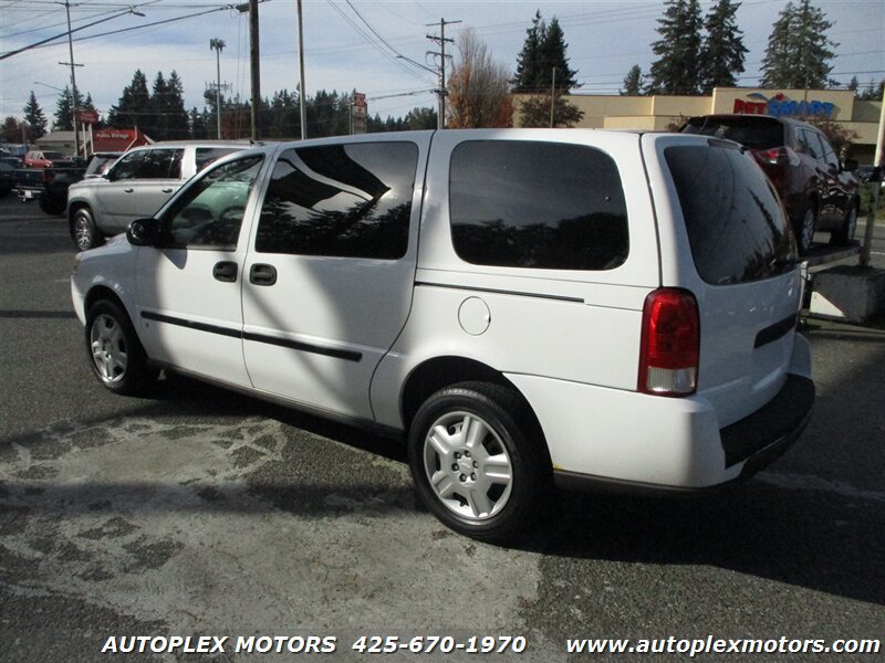 Used 2008 Chevrolet Uplander w/ Climate Package FWD image 5
