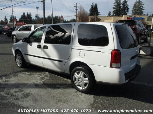 Used 2008 Chevrolet Uplander w/ Climate Package image 5