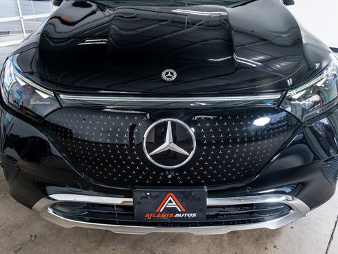 Used 2023 Mercedes-Benz EQE 350+ 4MATIC SUV w/ Exclusive Trim Package image 15