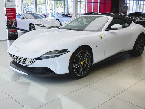 Used 2024 Ferrari Roma Spider image 56