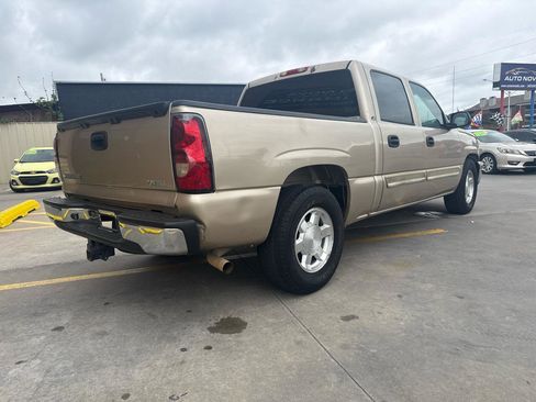 Used 2006 Chevrolet Silverado 1500 LT w/ Onstar Plus Package image 3