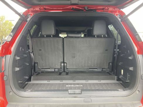 Used 2024 Toyota Sequoia Platinum AWD/4WD image 8