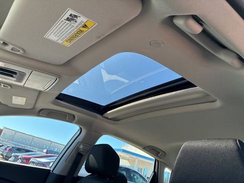 Used 2023 Honda Accord EX image 21