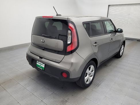 Used 2019 Kia Soul w/ Convenience Package FWD image 9
