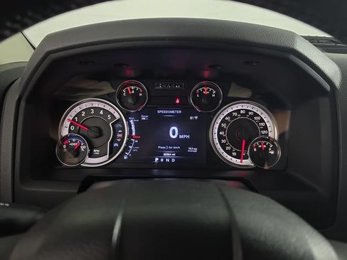 Used 2016 RAM 1500 Big Horn AWD/4WD image 18