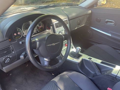 Used 2005 Chrysler Crossfire Convertible RWD image 11
