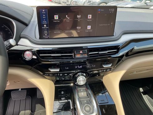 New 2026 Acura MDX SH-AWD image 12