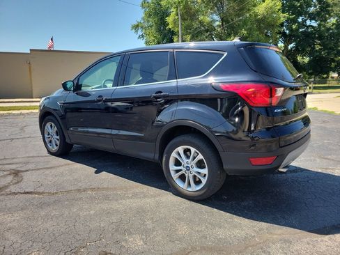 Used 2019 Ford Escape SE AWD/4WD image 3