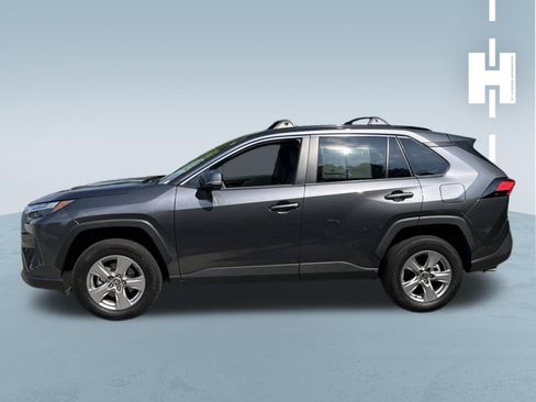 Used 2025 Toyota RAV4 XLE w/ Convenience Package FWD image 2