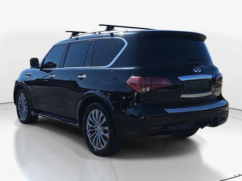 Used 2017 INFINITI QX80 4WD w/ Driver Assistance Package image 8