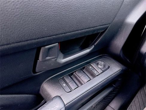 Used 2025 Toyota 4Runner SR5 image 13