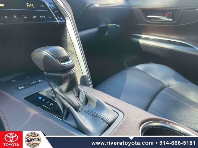 Certified 2024 Toyota Venza Limited AWD/4WD image 30