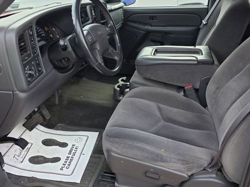 Used 2005 GMC Sierra 1500 SLE w/ Off-Road Package image 10