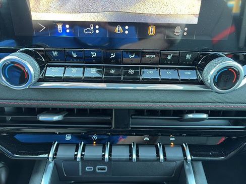 New 2026 Chevrolet Colorado Z71 w/ Technology Package image 23