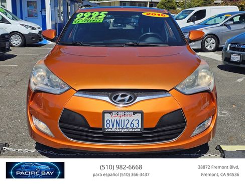 Used 2016 Hyundai Veloster w/ Option Group 02 FWD image 2