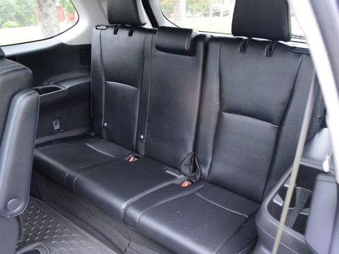 Used 2024 Toyota Grand Highlander AWD image 15