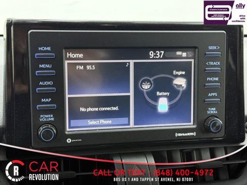 Used 2022 Toyota RAV4 SE w/ Convenience Package image 24