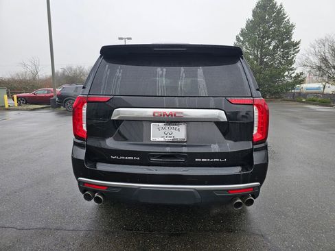 Used 2021 GMC Yukon Denali w/ Denali Premium Package image 6