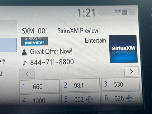 Used 2023 Toyota Camry XLE image 16