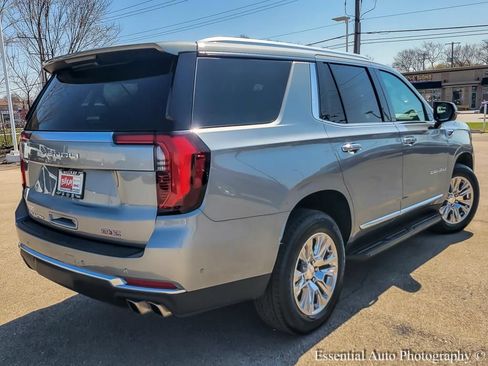 Used 2025 GMC Yukon Denali AWD/4WD image 9