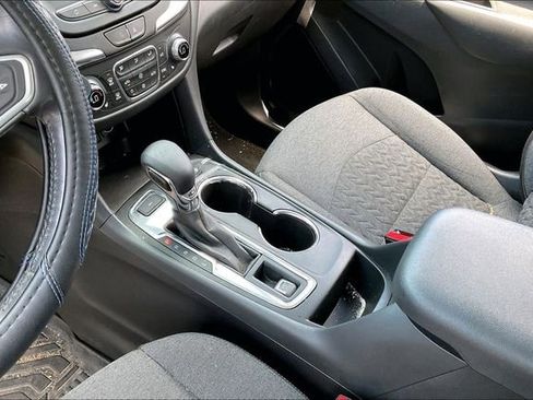 Used 2022 Chevrolet Equinox LT AWD/4WD image 13