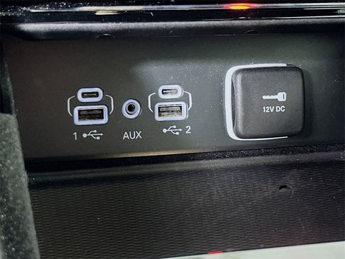 Used 2022 Jeep Grand Cherokee Altitude image 25